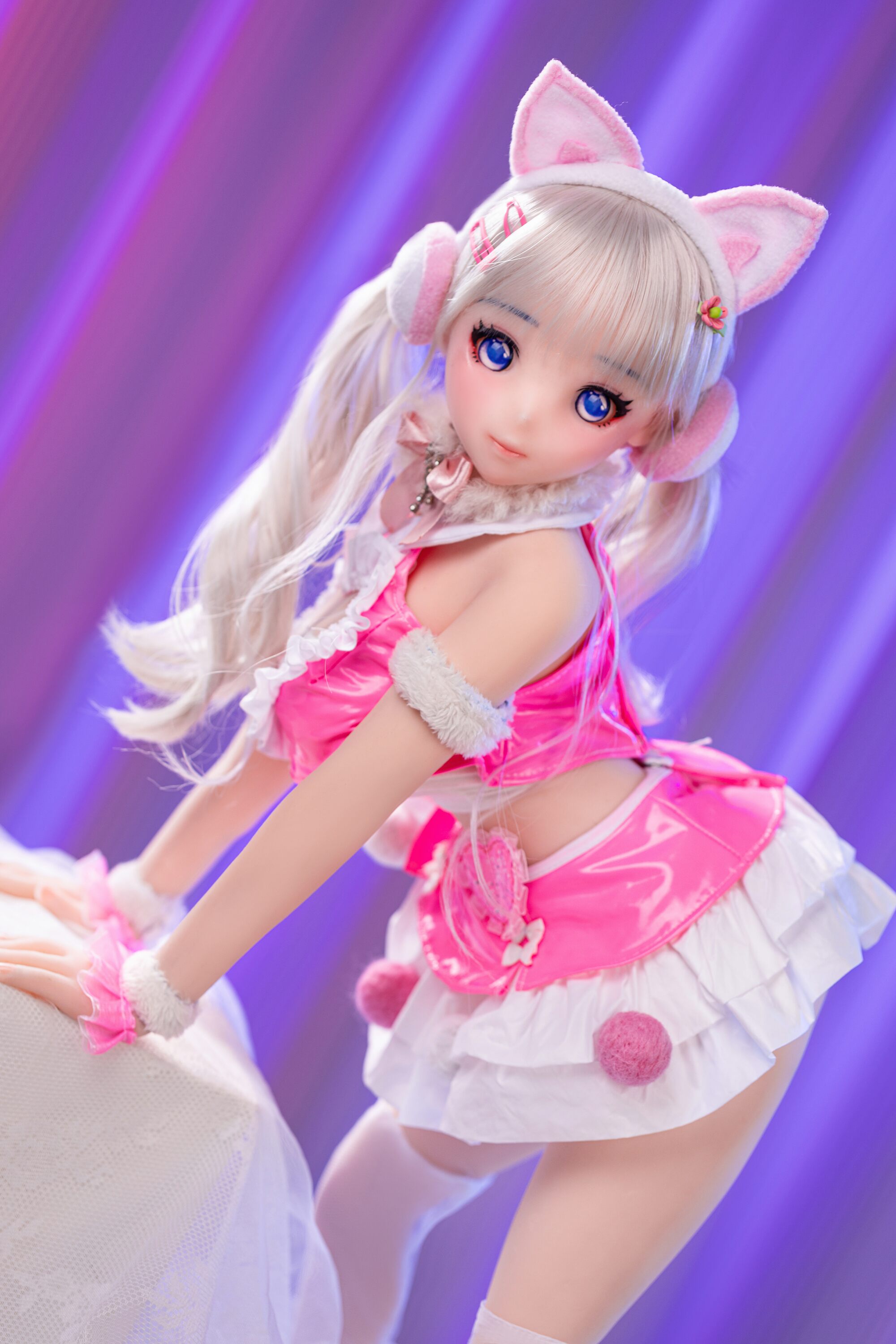 Hatsuyuki Cute Realistic Collectible Anime Doll — Poseable Art Figure with Alloy Skeleton